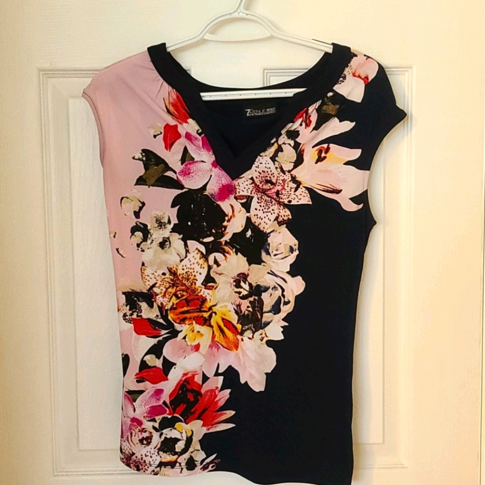 Pretty NY&Co Blouse
